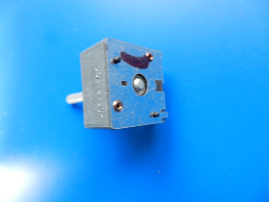 2x50K Lautstärke Potentiometer 59703-08801 für Hifi Anlagen von GRUNDIG