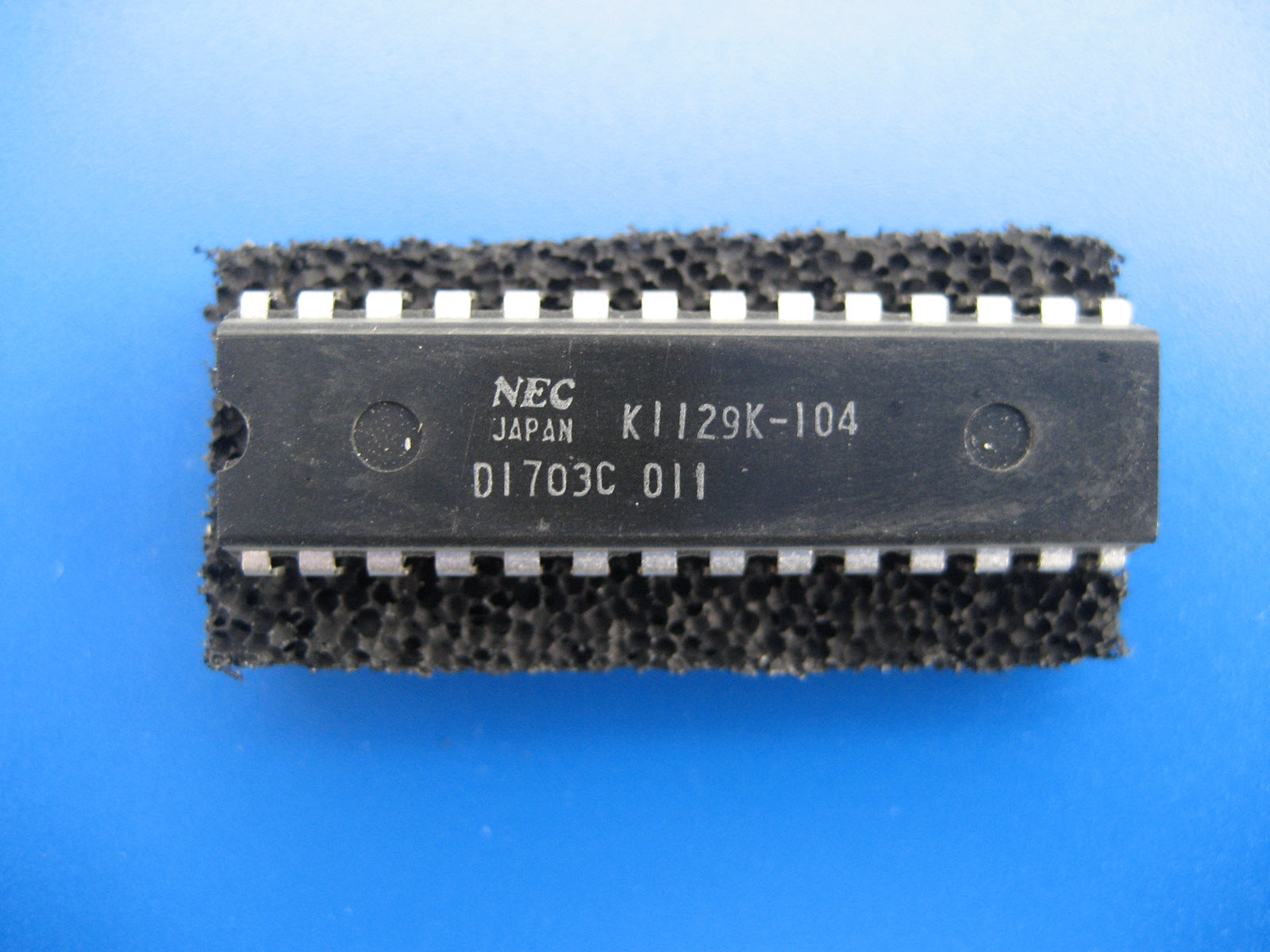 D1703D 011 Prozessor IC  für Tuner T20 GRUNDIG