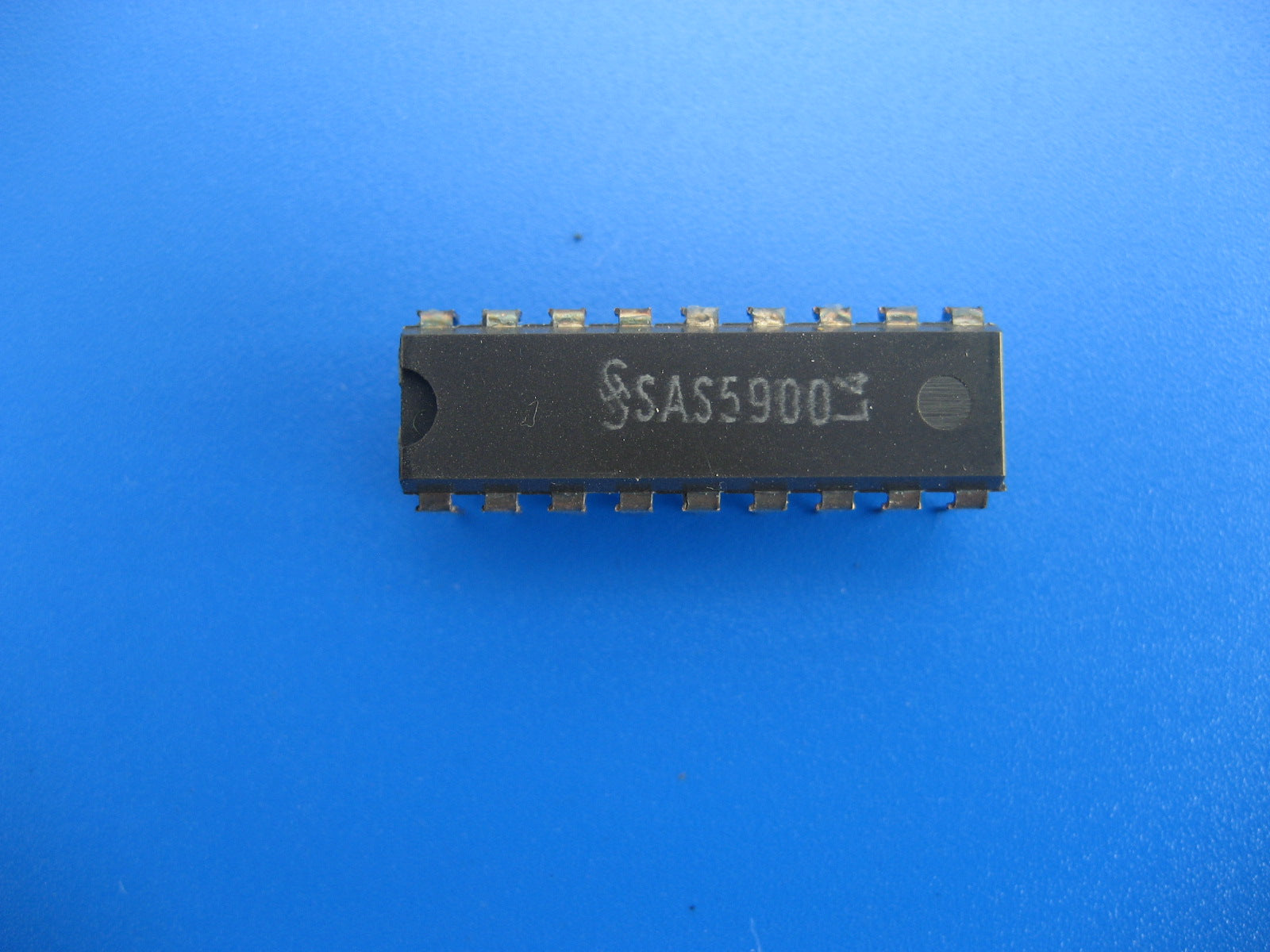 SAS5900 Sensor IC für GRUNDIG Hifi Anlagen